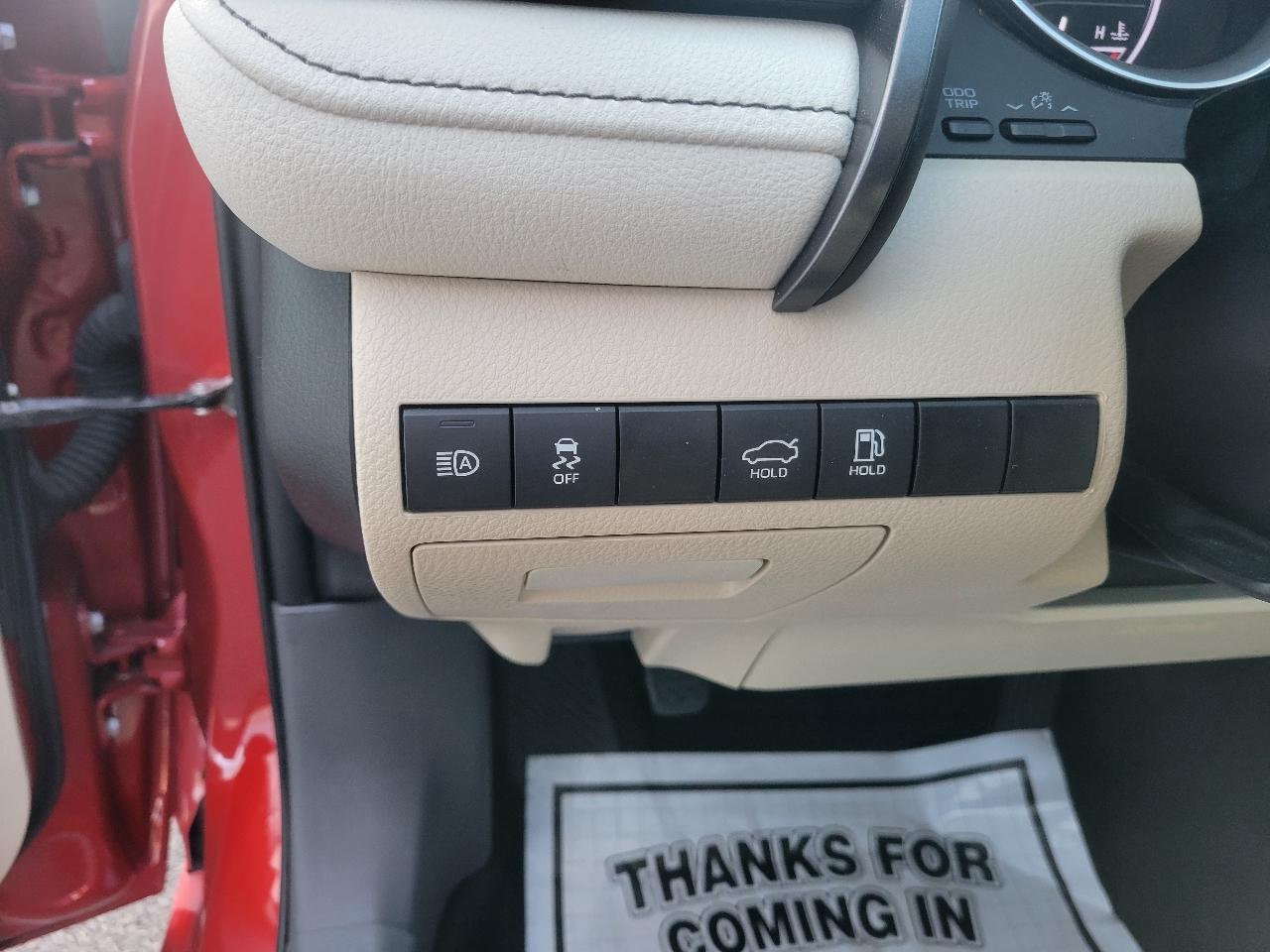 Toyota Camry LE Auto (Natl) 2023