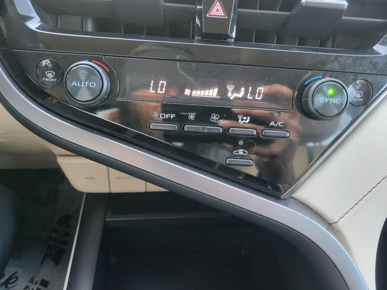 Toyota Camry LE Auto (Natl) 2023