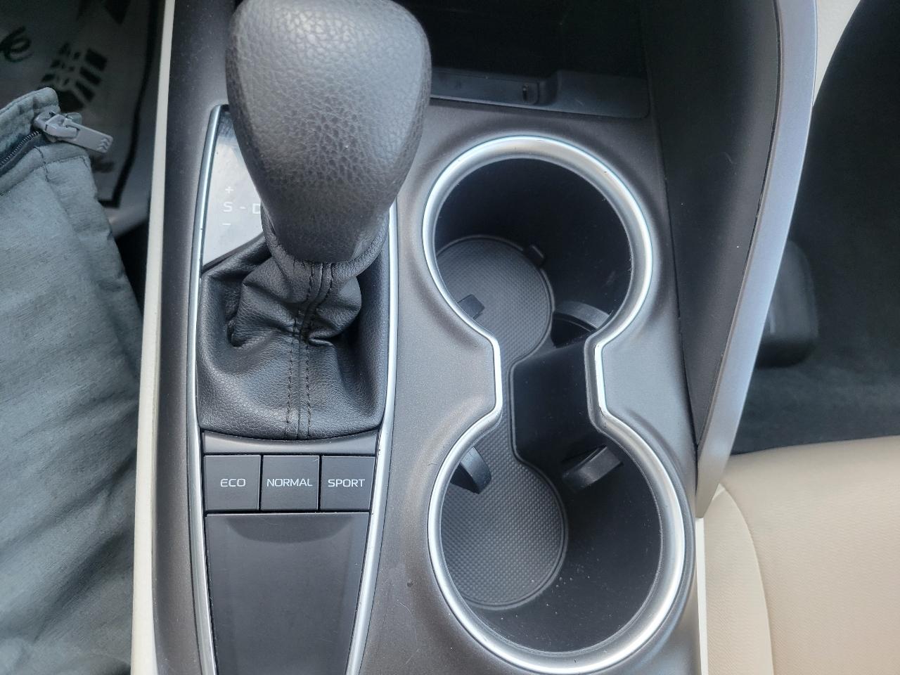 Toyota Camry LE Auto (Natl) 2023