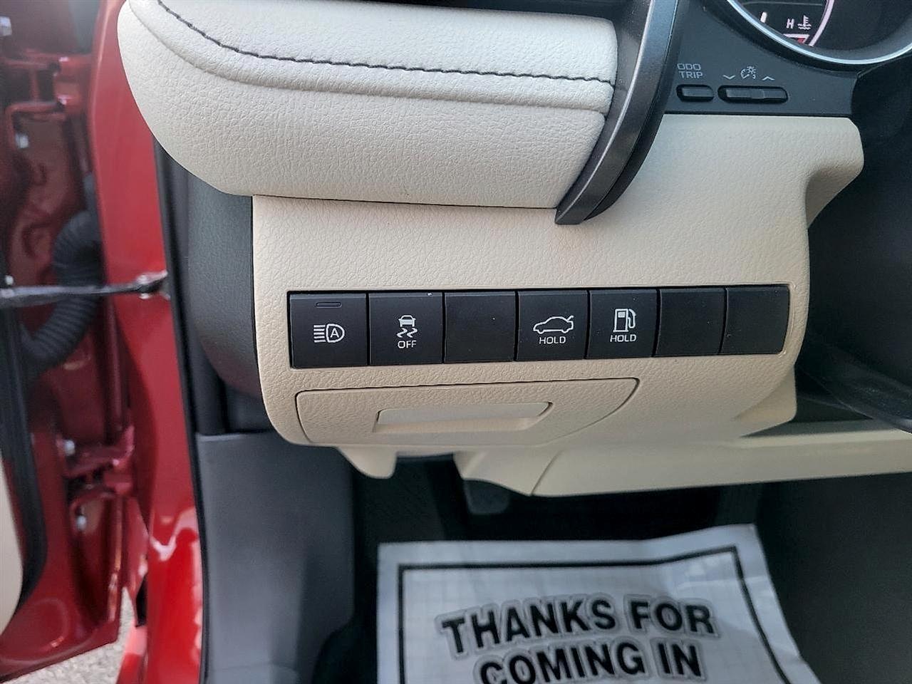 Toyota Camry LE Auto (Natl) 2023