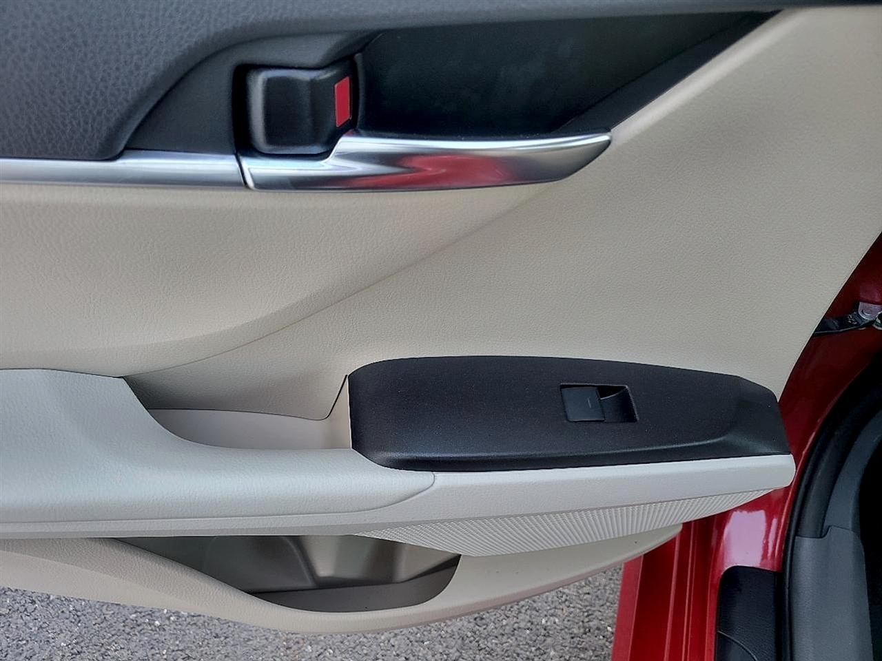 Toyota Camry LE Auto (Natl) 2023