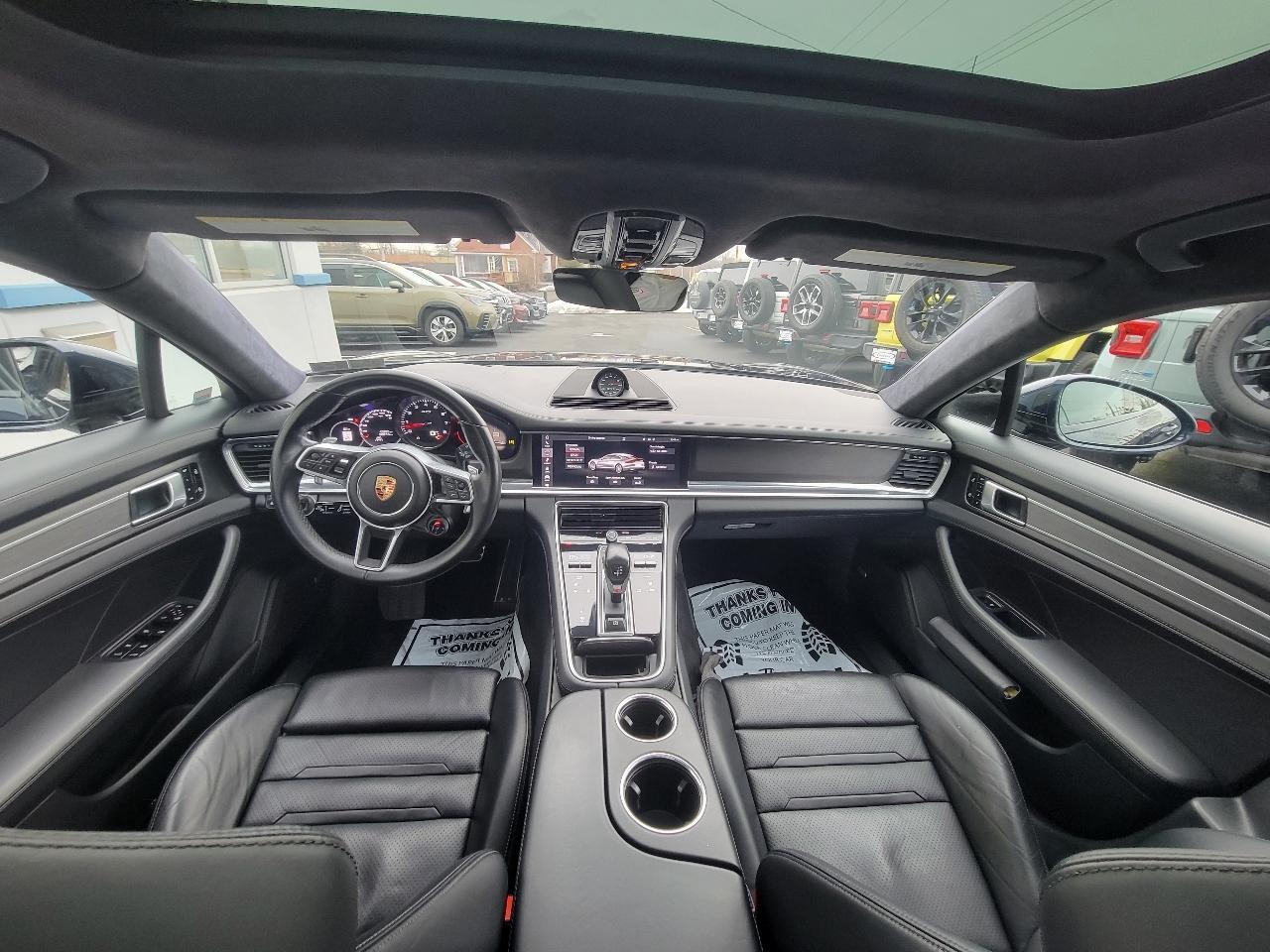 Porsche Panamera GTS AWD 2019