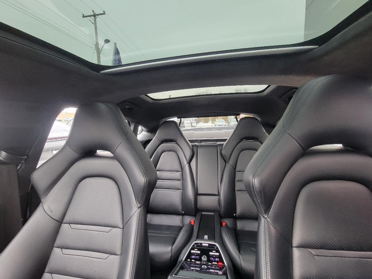 Porsche Panamera GTS AWD 2019