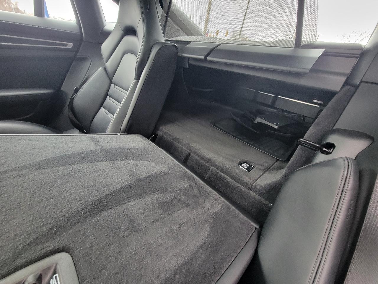 Porsche Panamera GTS AWD 2019