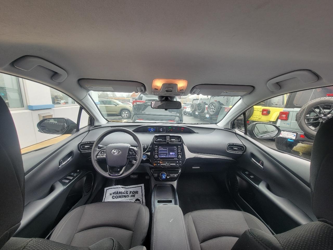 Toyota Prius L Eco (Natl) 2021