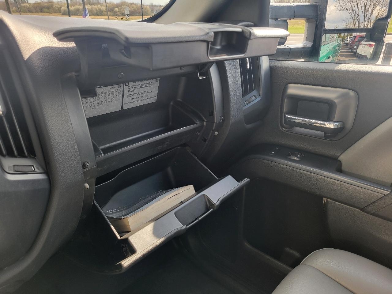 GMC Sierra 3500HD 4WD Crew Cab 167.7" 2016