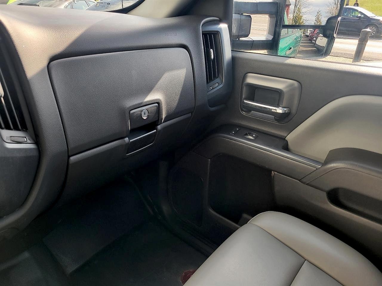 GMC Sierra 3500HD 4WD Crew Cab 167.7" 2016