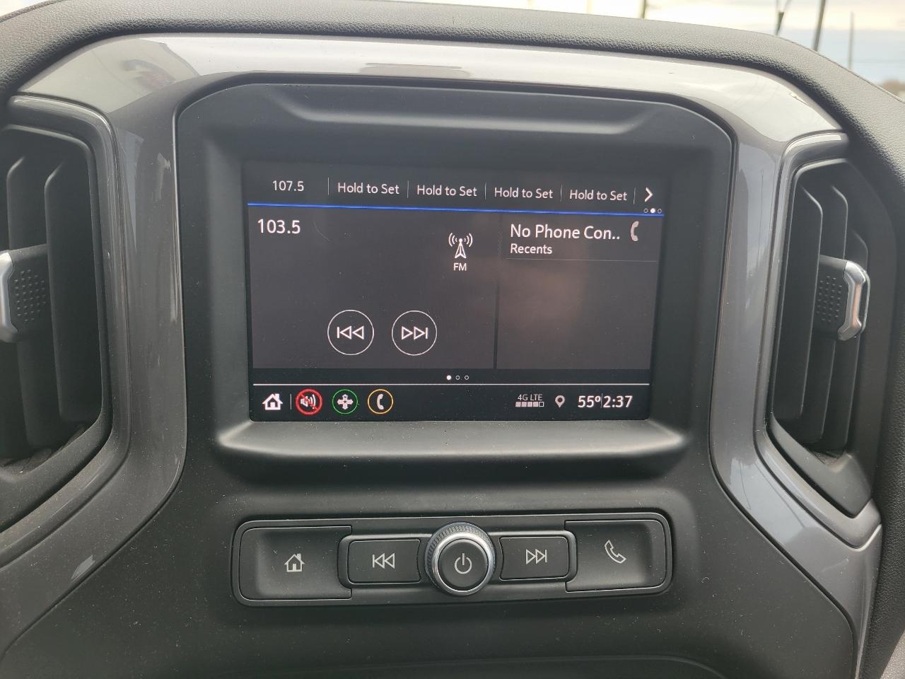 Chevrolet Silverado 1500 4WD Crew Cab 147" Custom 2021