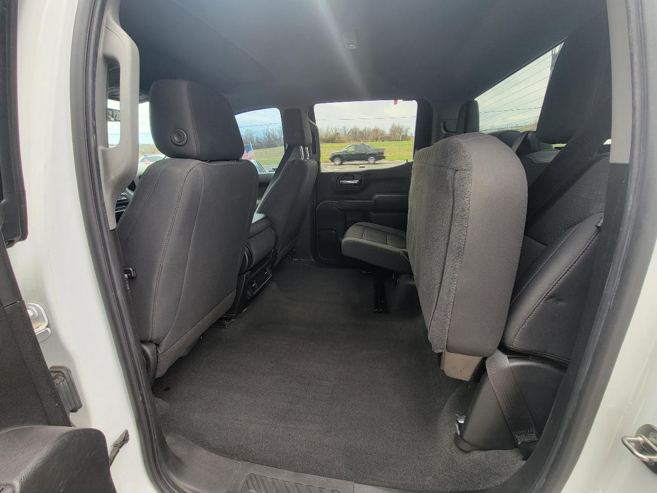 Chevrolet Silverado 1500 4WD Crew Cab 147" Custom 2021