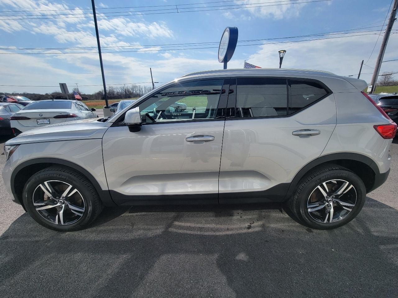 Volvo XC40 B5 AWD Core 2023