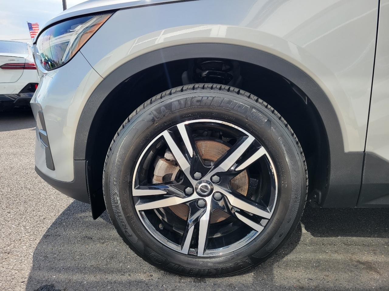 Volvo XC40 B5 AWD Core 2023