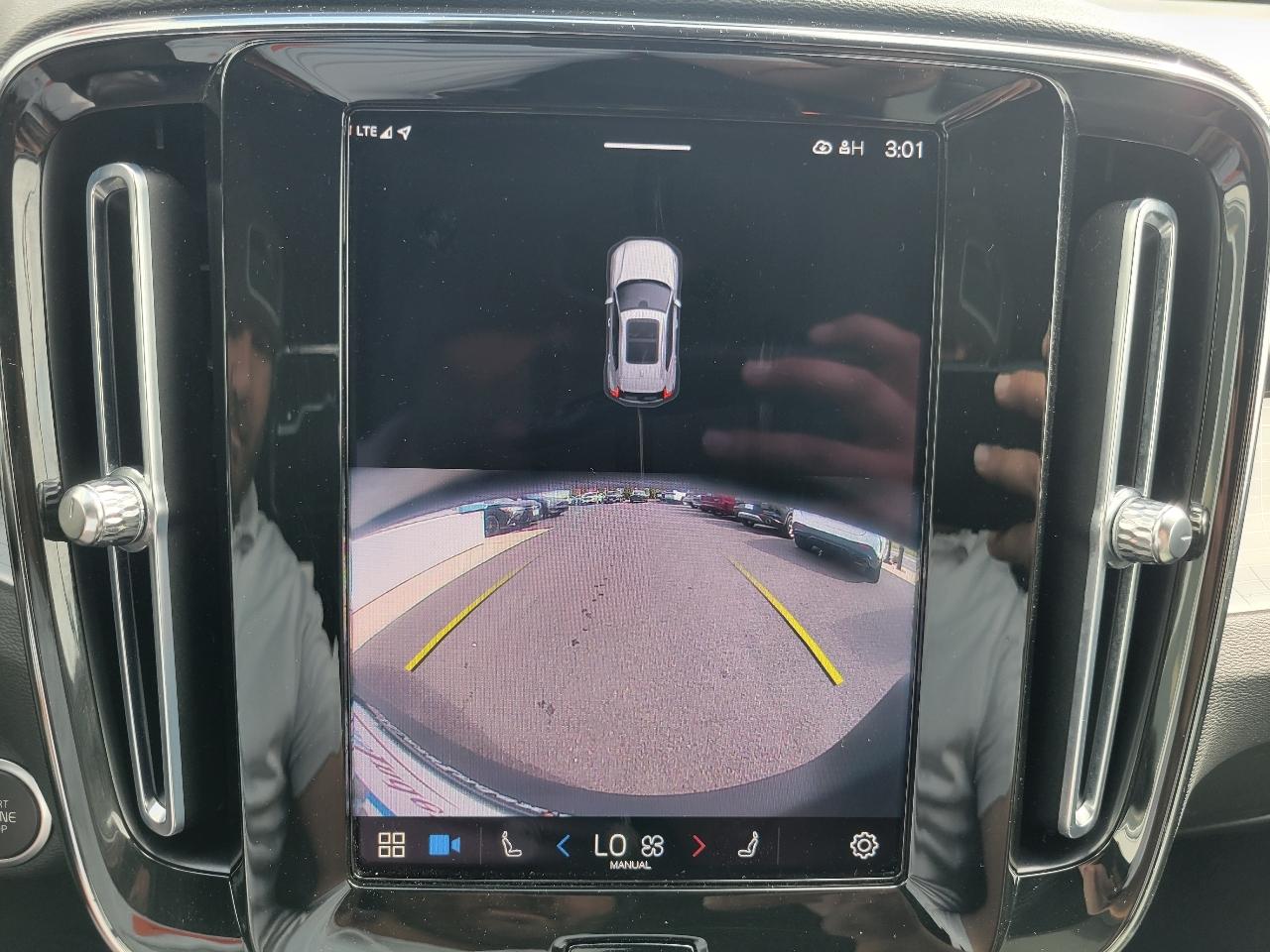 Volvo XC40 B5 AWD Core 2023