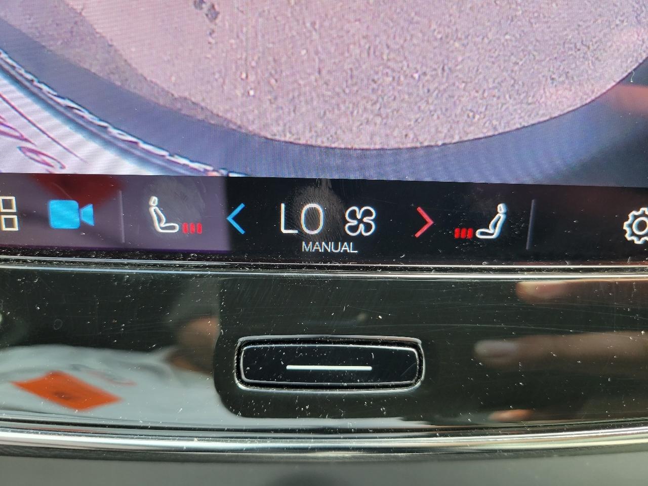 Volvo XC40 B5 AWD Core 2023