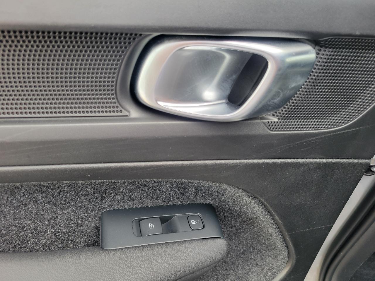 Volvo XC40 B5 AWD Core 2023