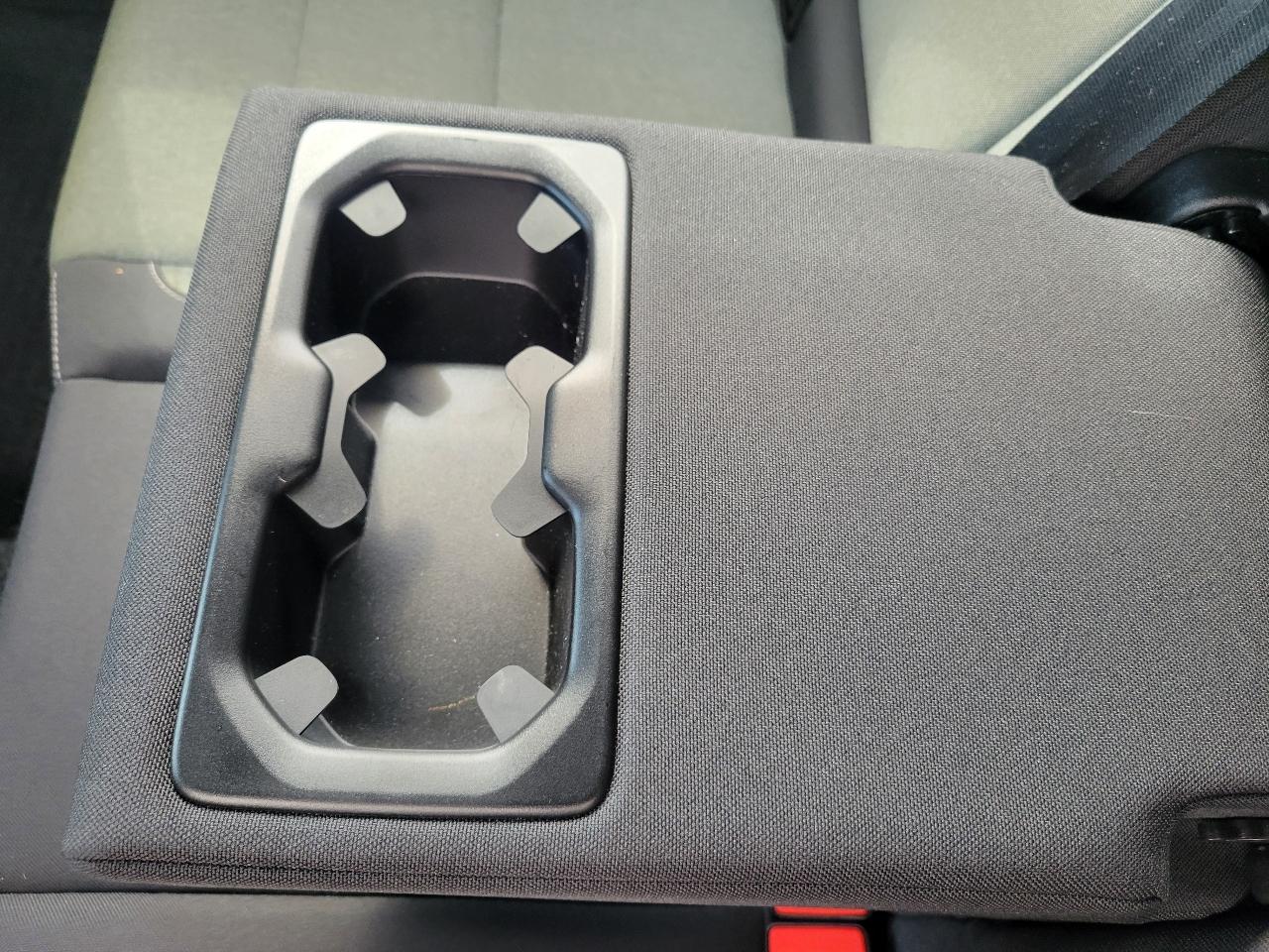 Volvo XC40 B5 AWD Core 2023