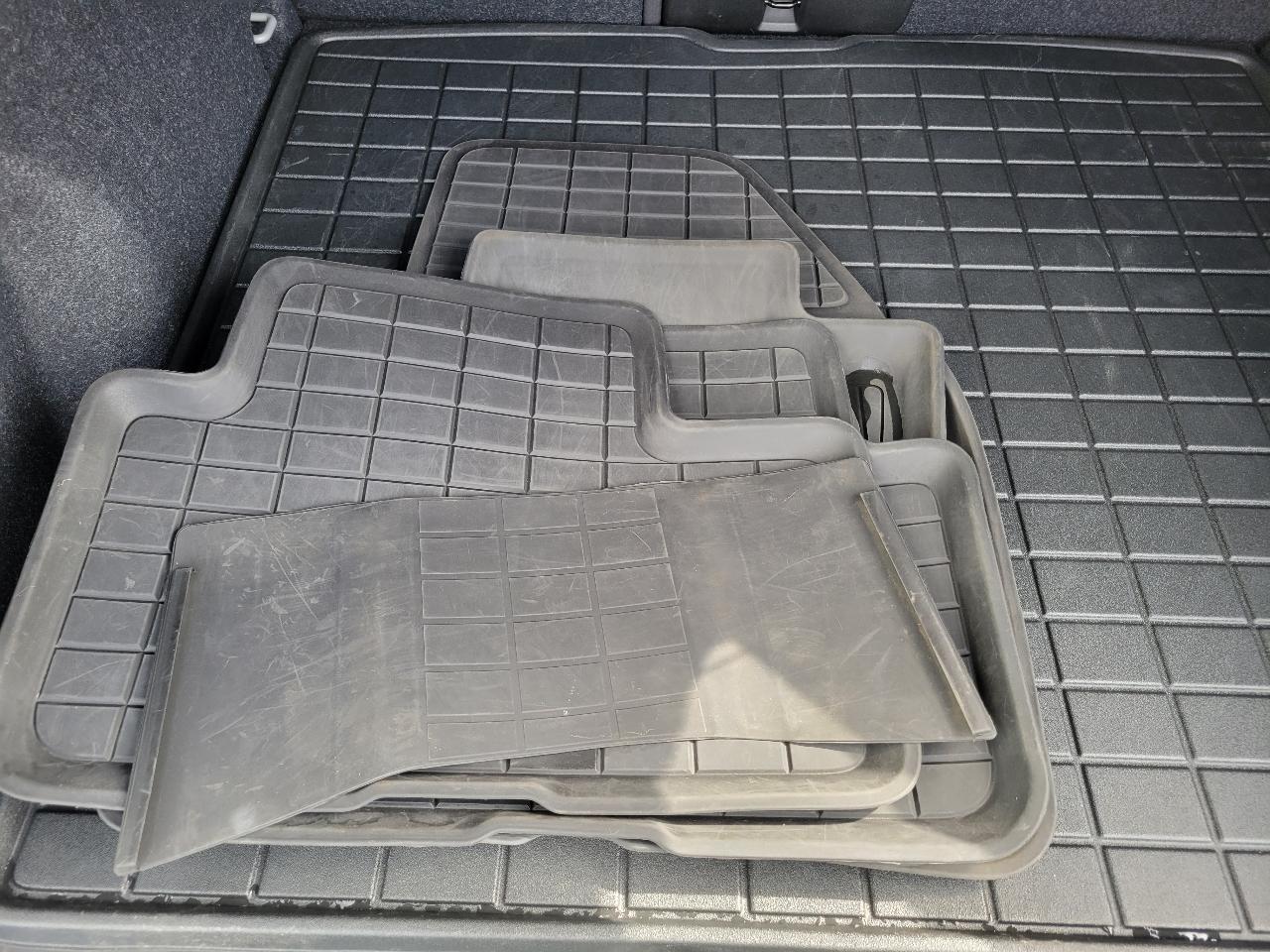 Volvo XC40 B5 AWD Core 2023