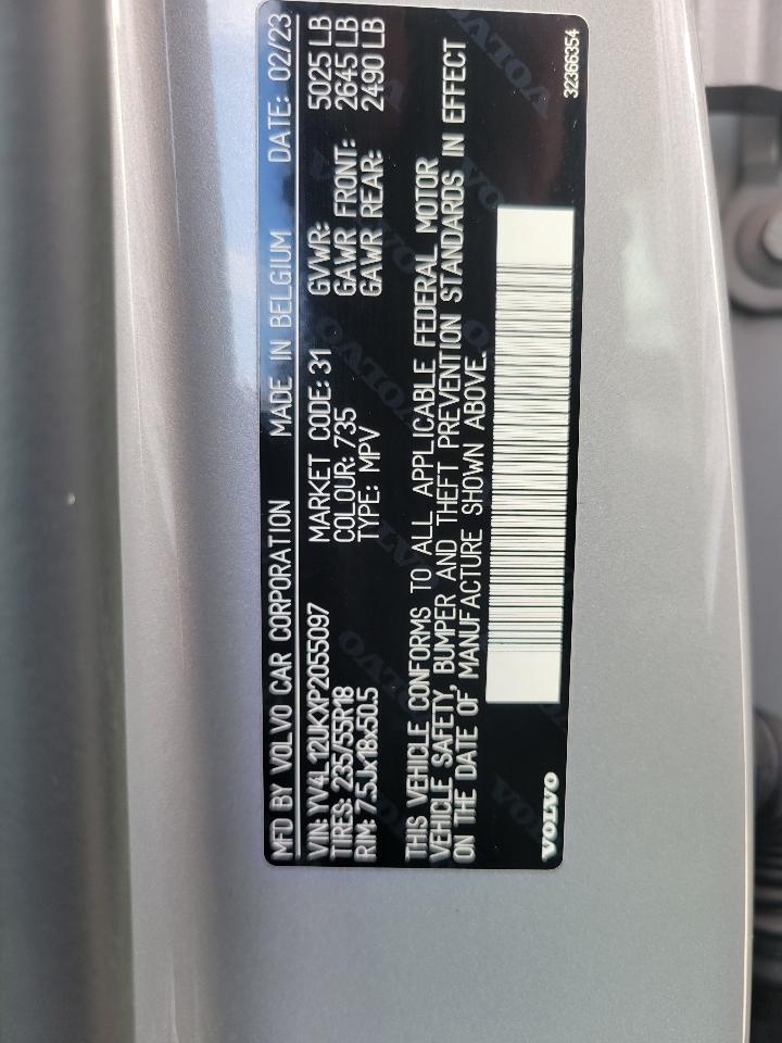 Volvo XC40 B5 AWD Core 2023