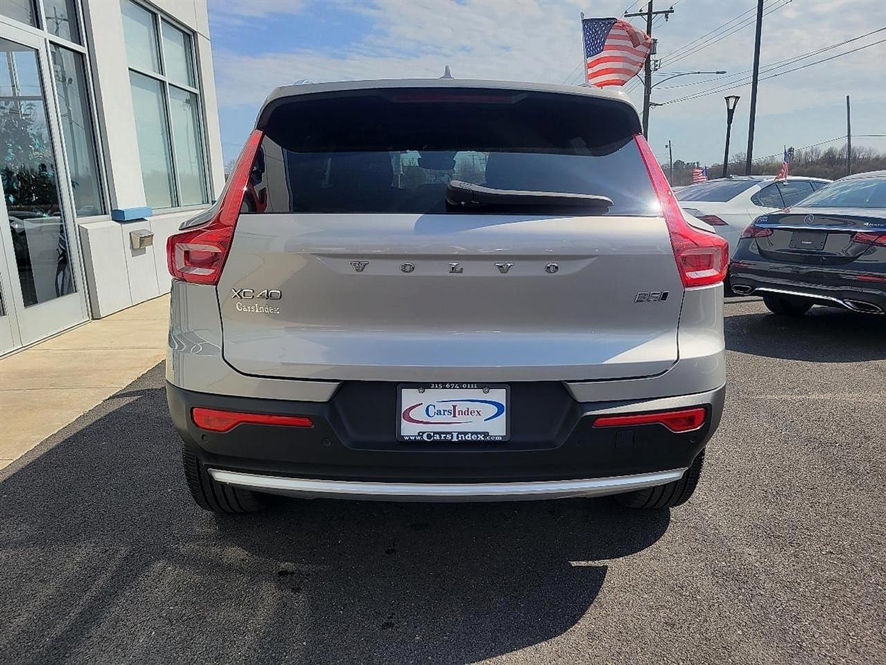 Volvo XC40 B5 AWD Core 2023