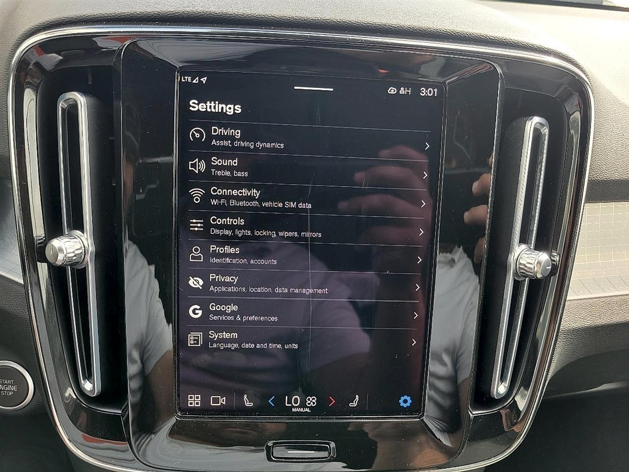 Volvo XC40 B5 AWD Core 2023
