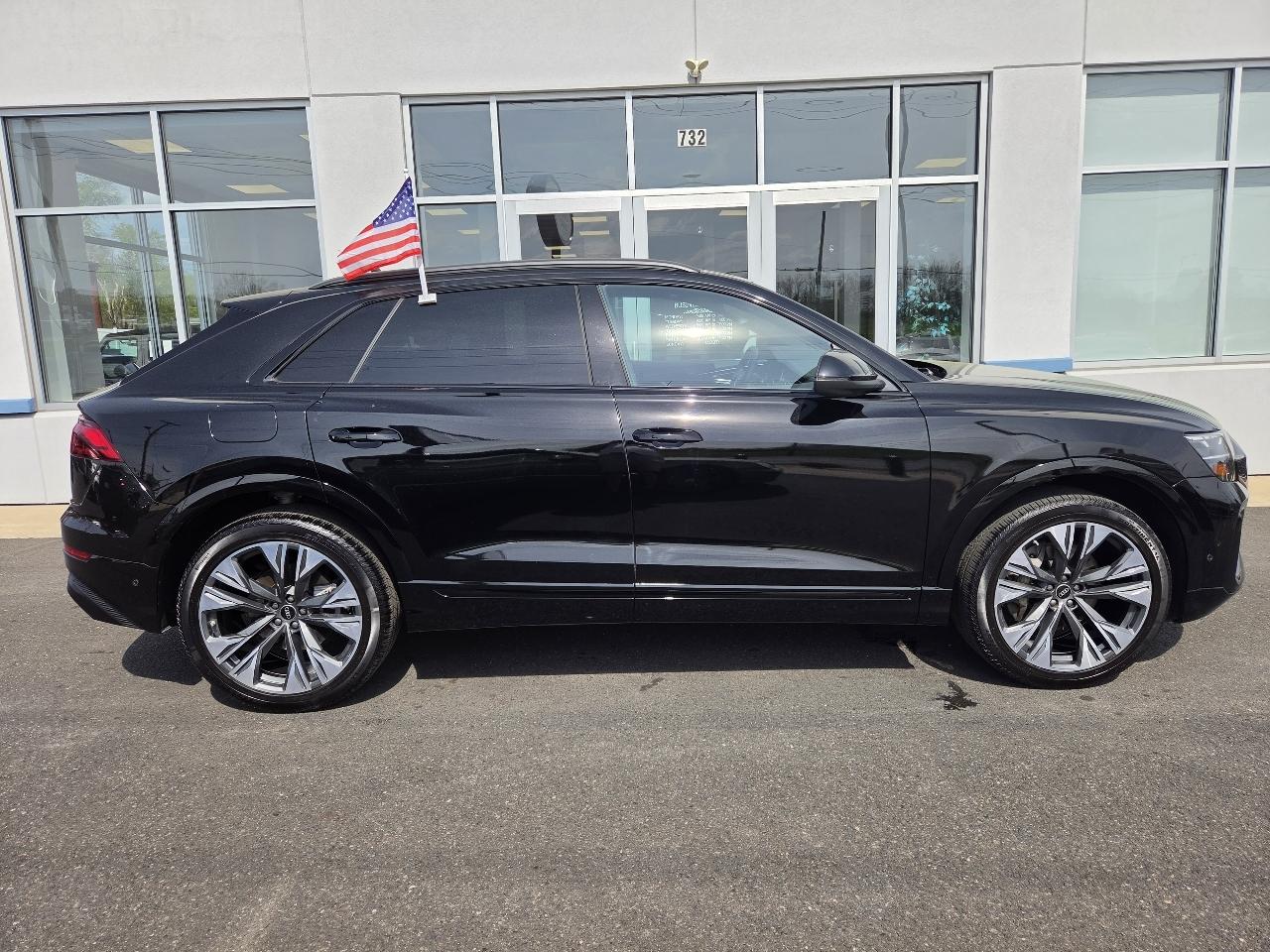 Audi Q8 Premium 55 TFSI quattro 2025