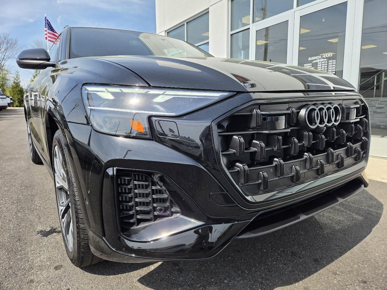 Audi Q8 Premium 55 TFSI quattro 2025