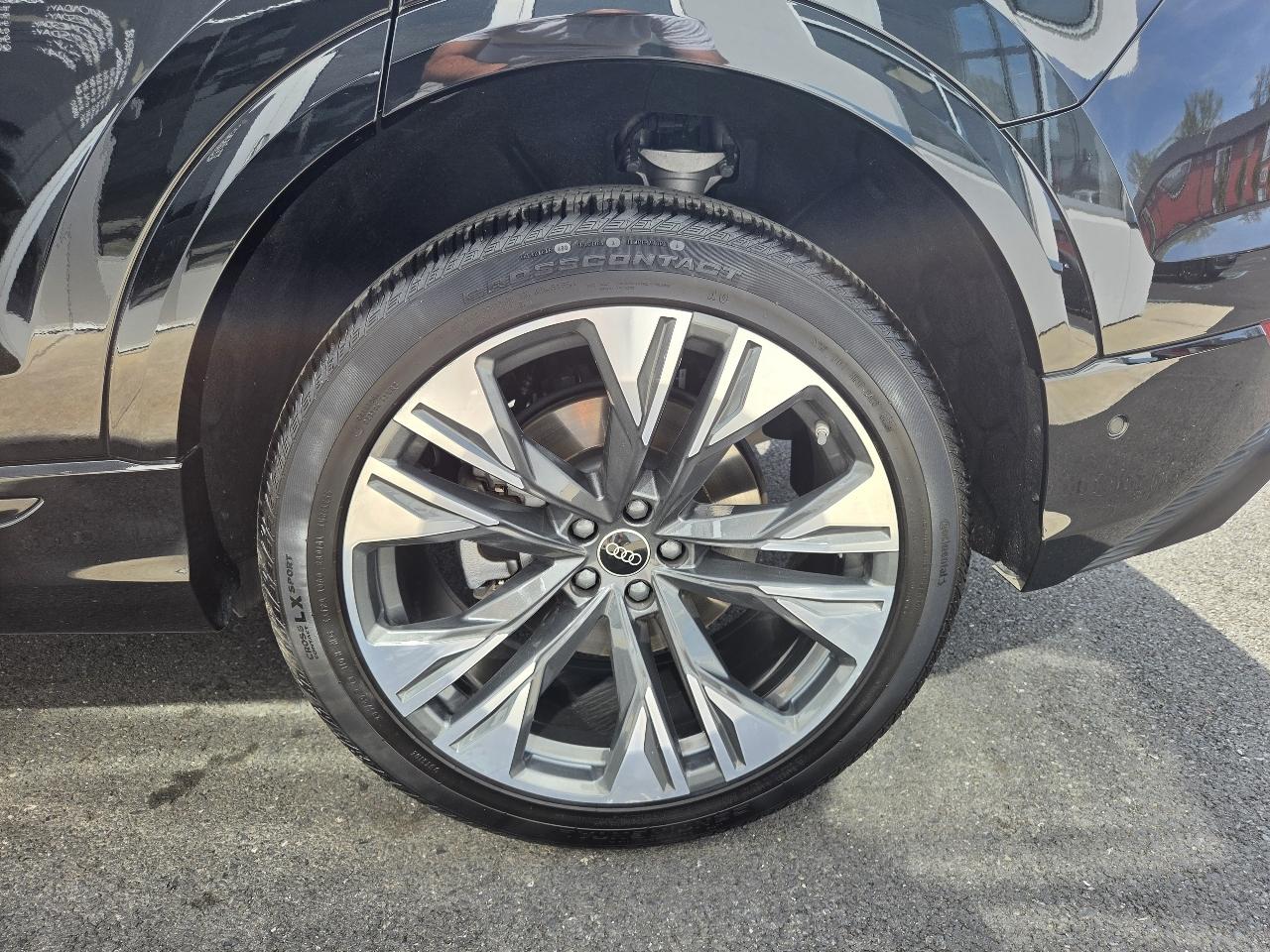 Audi Q8 Premium 55 TFSI quattro 2025