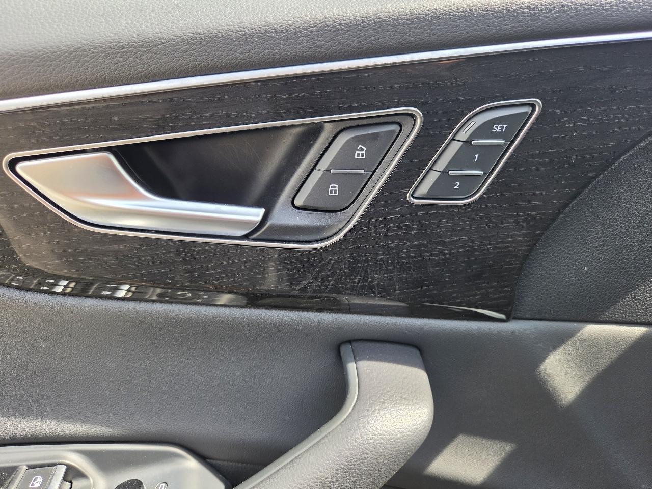 Audi Q8 Premium 55 TFSI quattro 2025