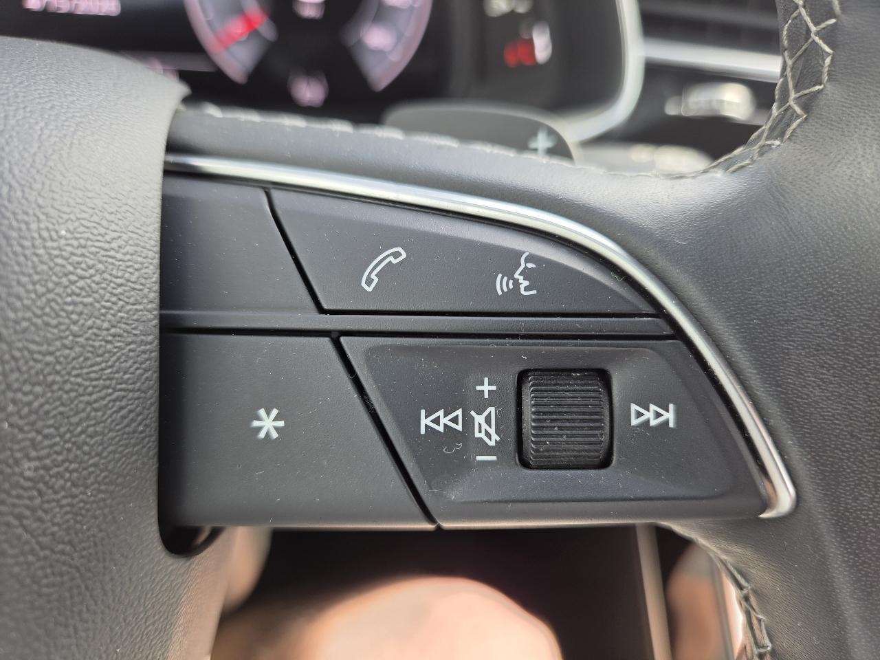 Audi Q8 Premium 55 TFSI quattro 2025