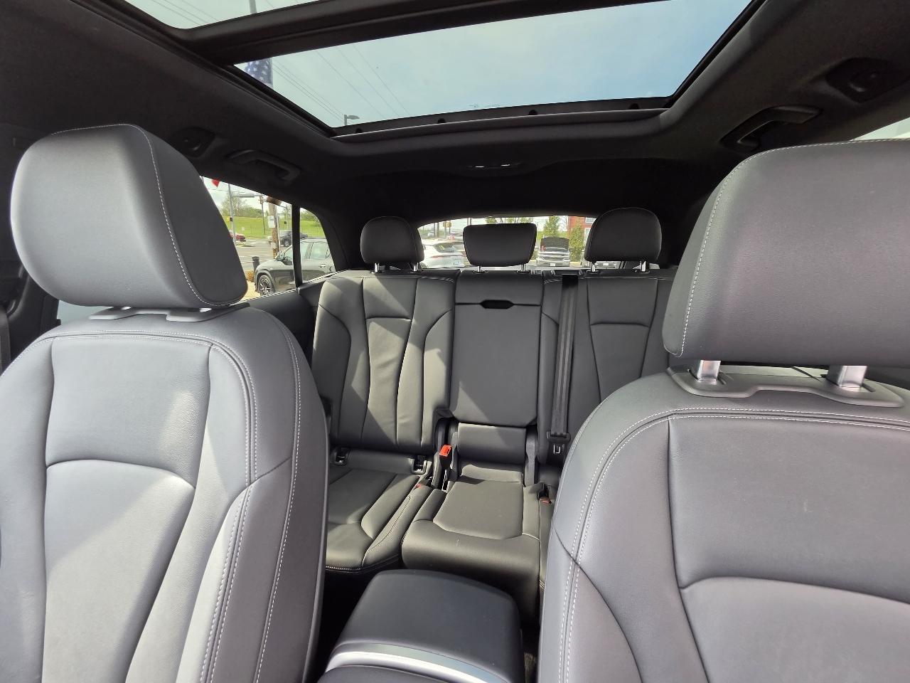 Audi Q8 Premium 55 TFSI quattro 2025