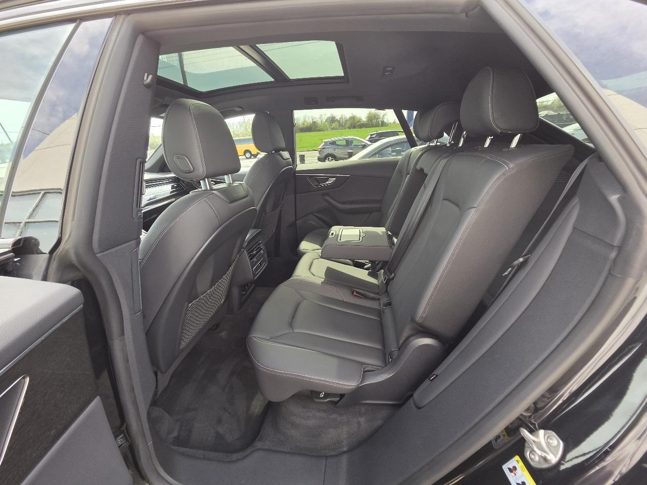 Audi Q8 Premium 55 TFSI quattro 2025