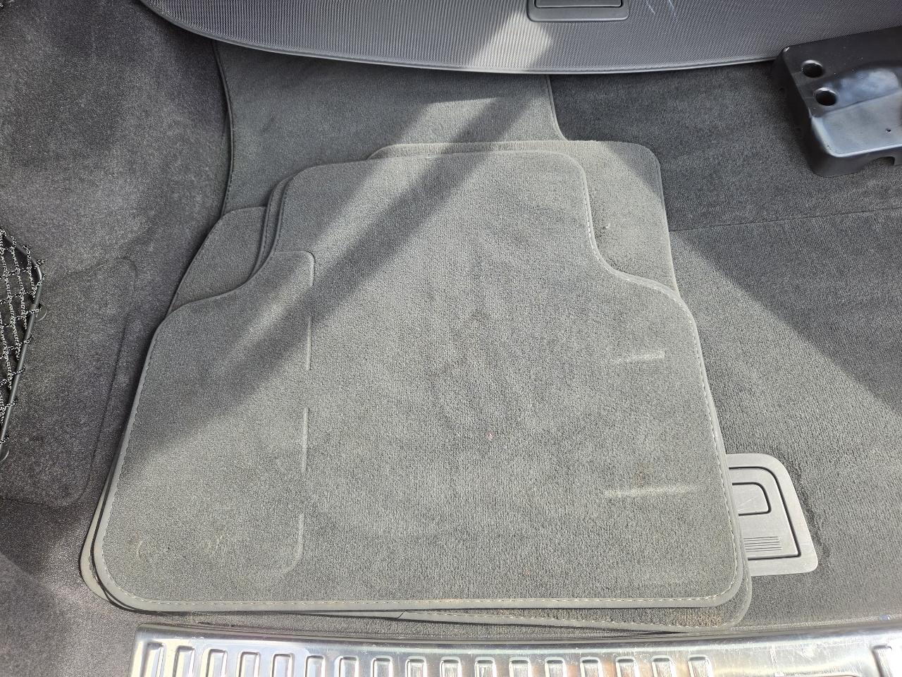 Audi Q8 Premium 55 TFSI quattro 2025