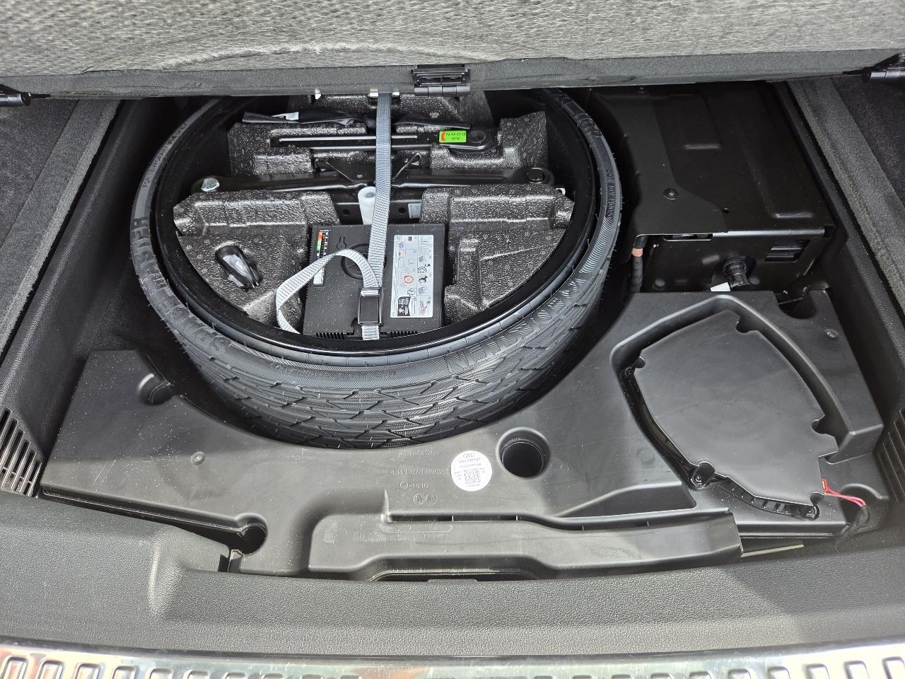 Audi Q8 Premium 55 TFSI quattro 2025