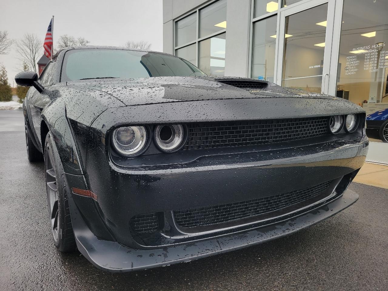 Dodge Challenger R/T Scat Pack Widebody RWD 2022