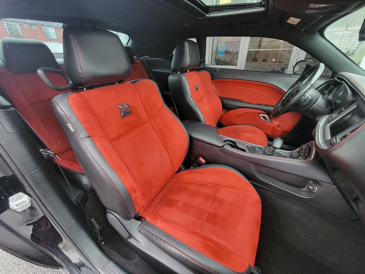 Dodge Challenger R/T Scat Pack Widebody RWD 2022