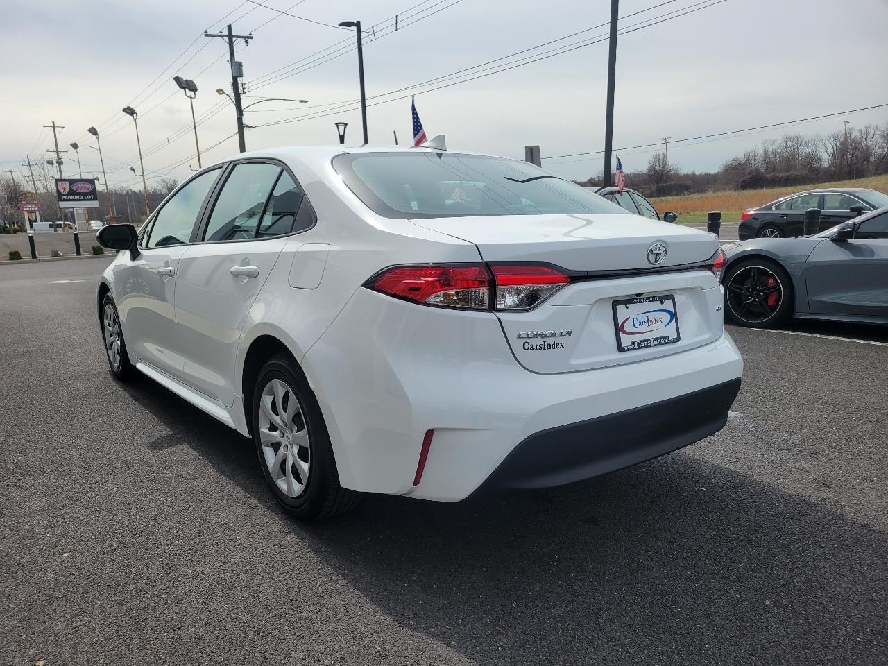 Toyota Corolla LE CVT (Natl) 2025