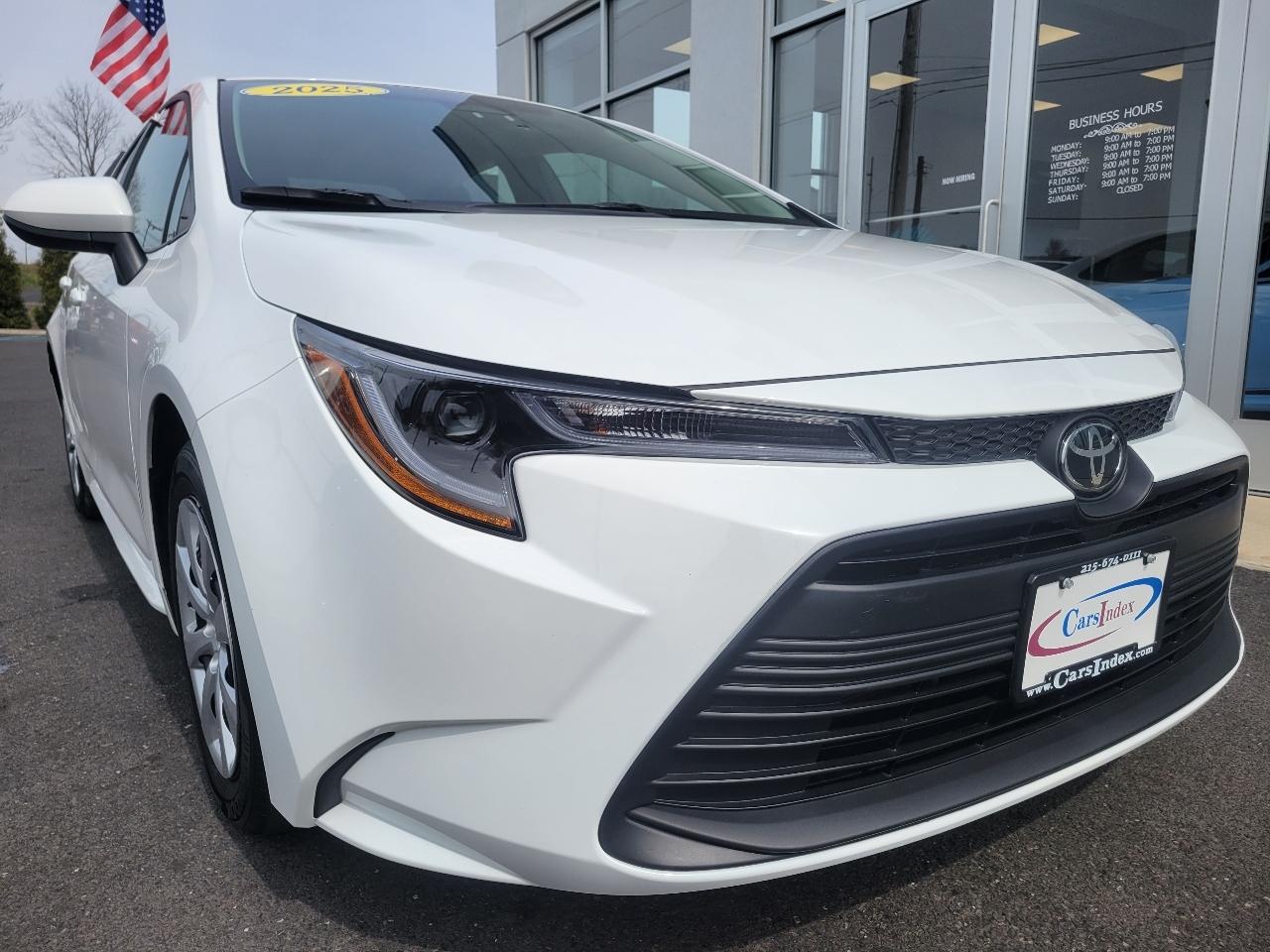 Toyota Corolla LE CVT (Natl) 2025