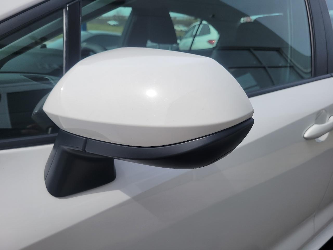 Toyota Corolla LE CVT (Natl) 2025