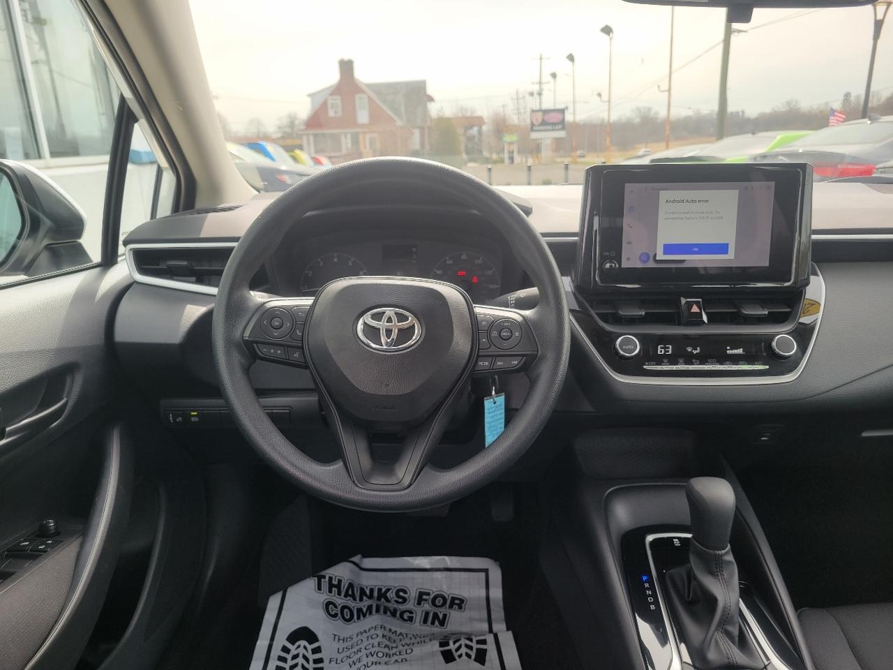 Toyota Corolla LE CVT (Natl) 2025