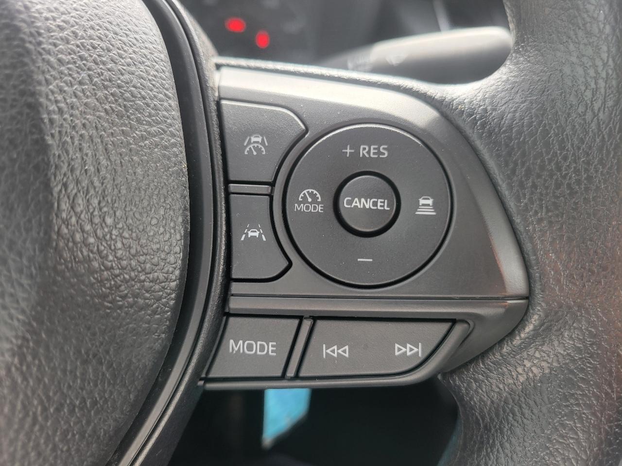 Toyota Corolla LE CVT (Natl) 2025