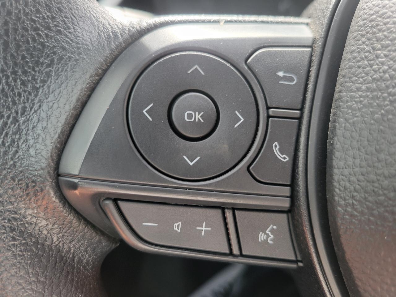 Toyota Corolla LE CVT (Natl) 2025