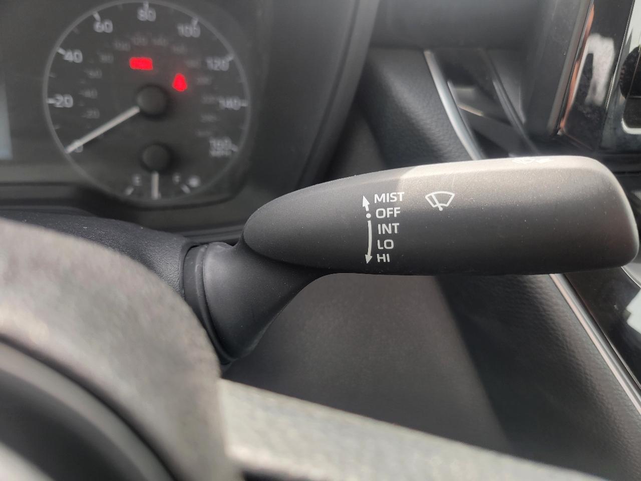 Toyota Corolla LE CVT (Natl) 2025