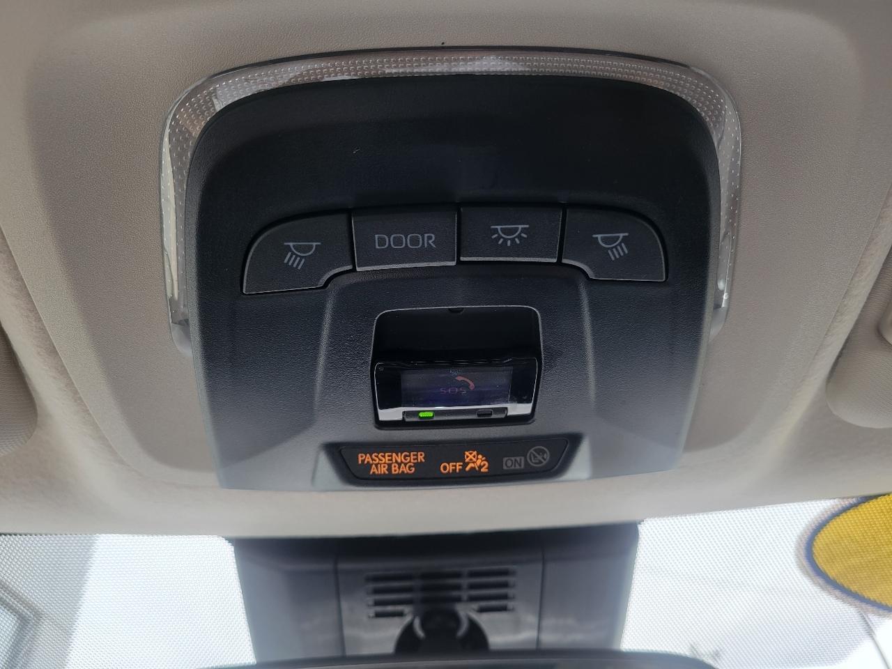 Toyota Corolla LE CVT (Natl) 2025