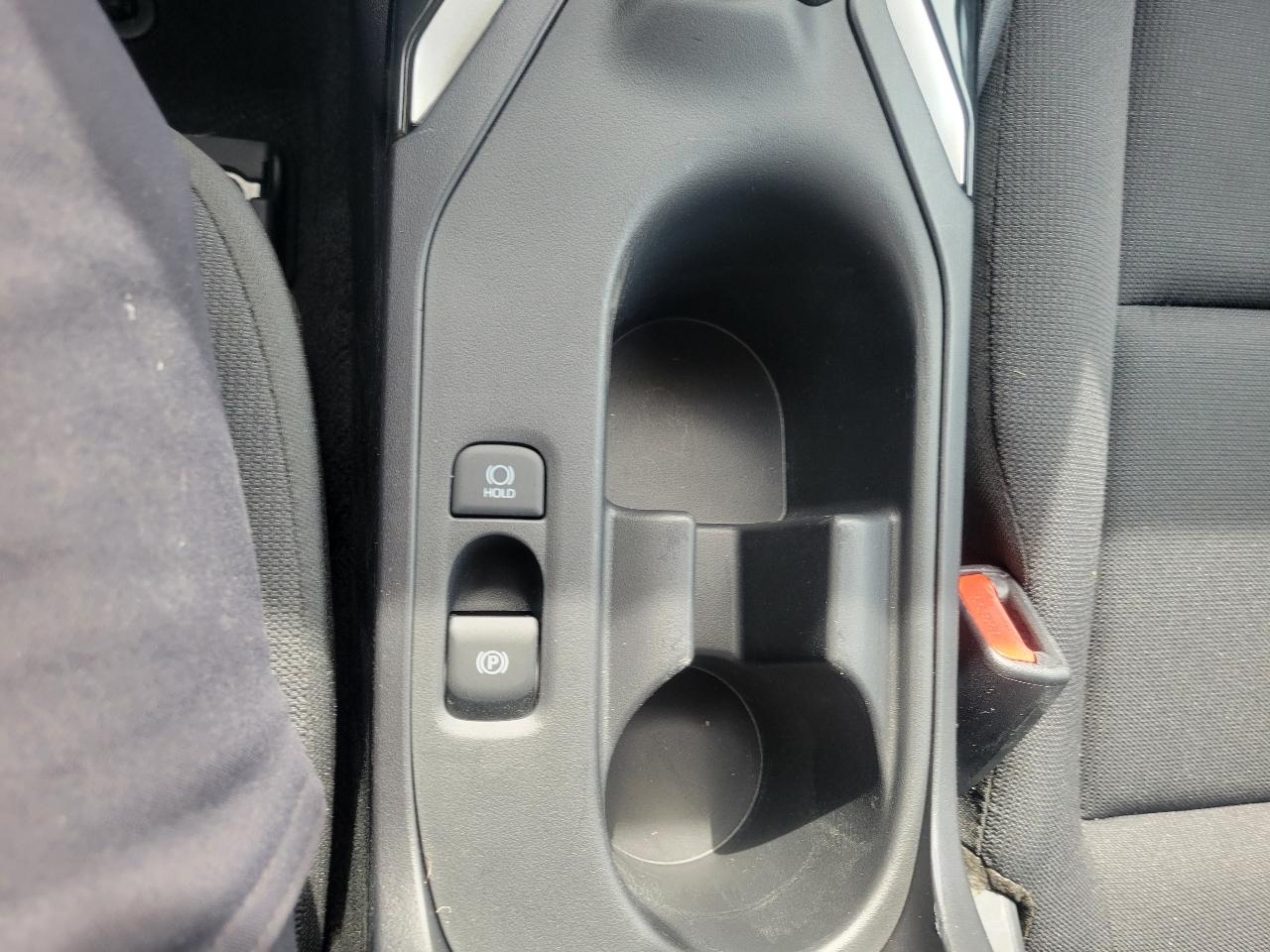 Toyota Corolla LE CVT (Natl) 2025