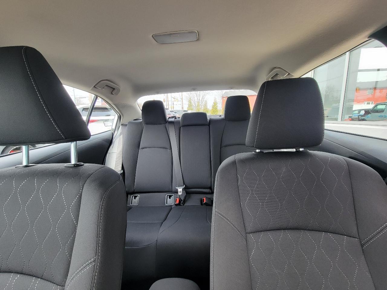 Toyota Corolla LE CVT (Natl) 2025