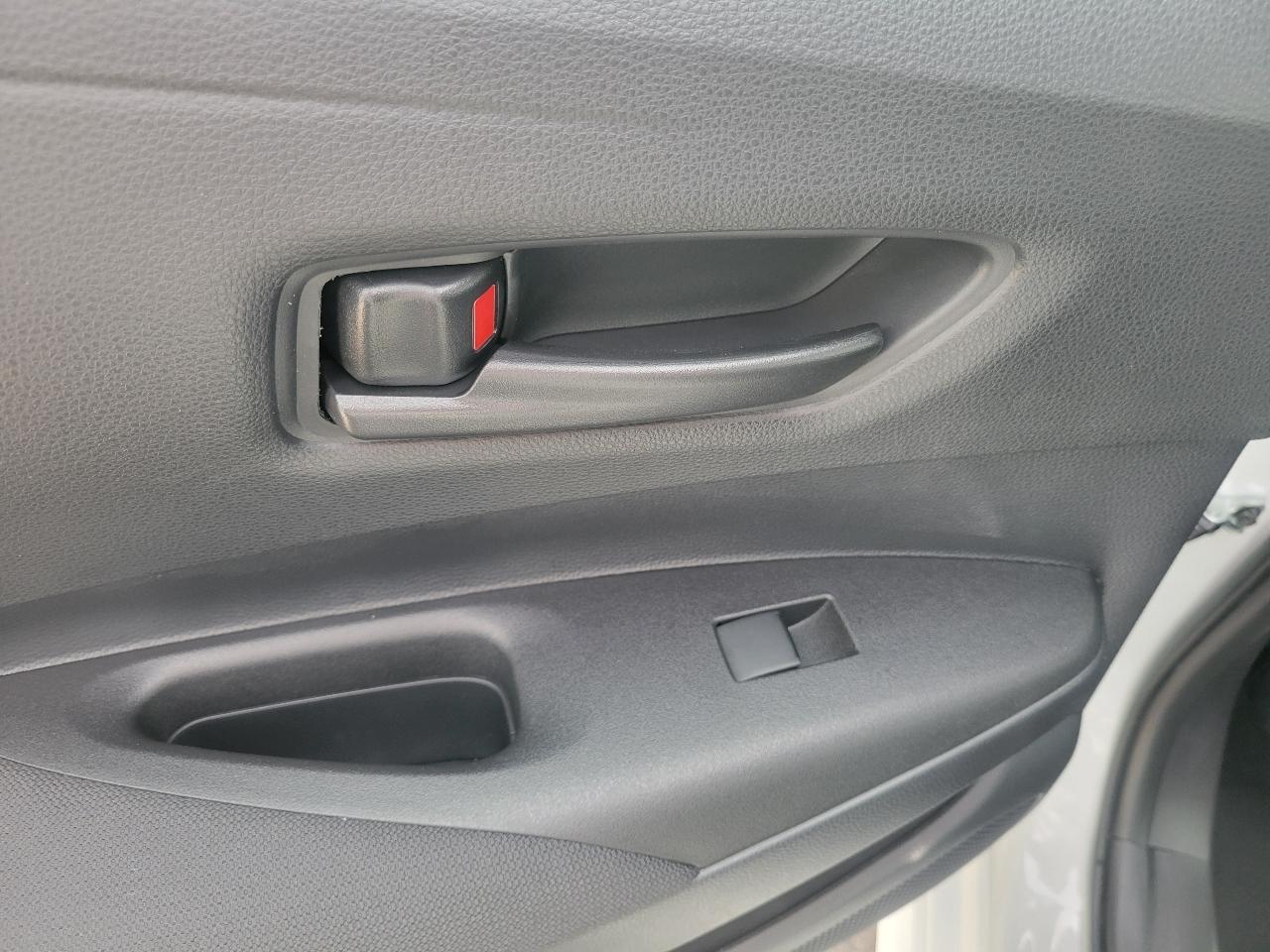 Toyota Corolla LE CVT (Natl) 2025