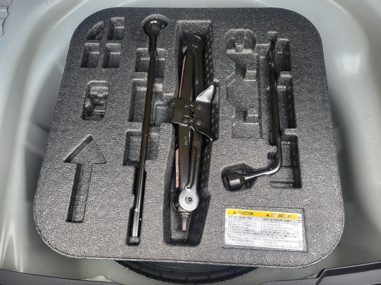 Toyota Corolla LE CVT (Natl) 2025