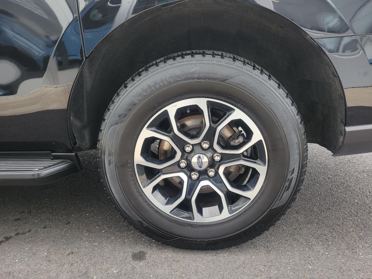 Ford Expedition Max XLT 4x4 2024