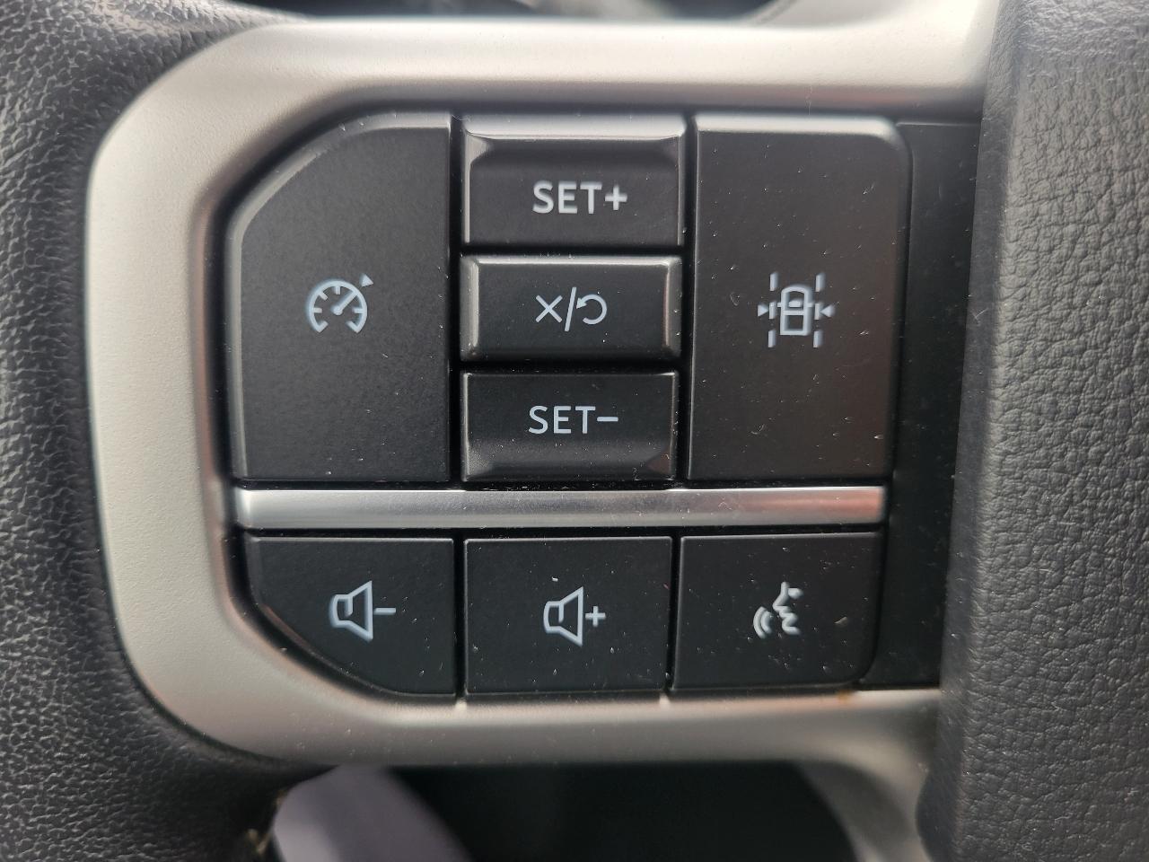 Ford Expedition Max XLT 4x4 2024