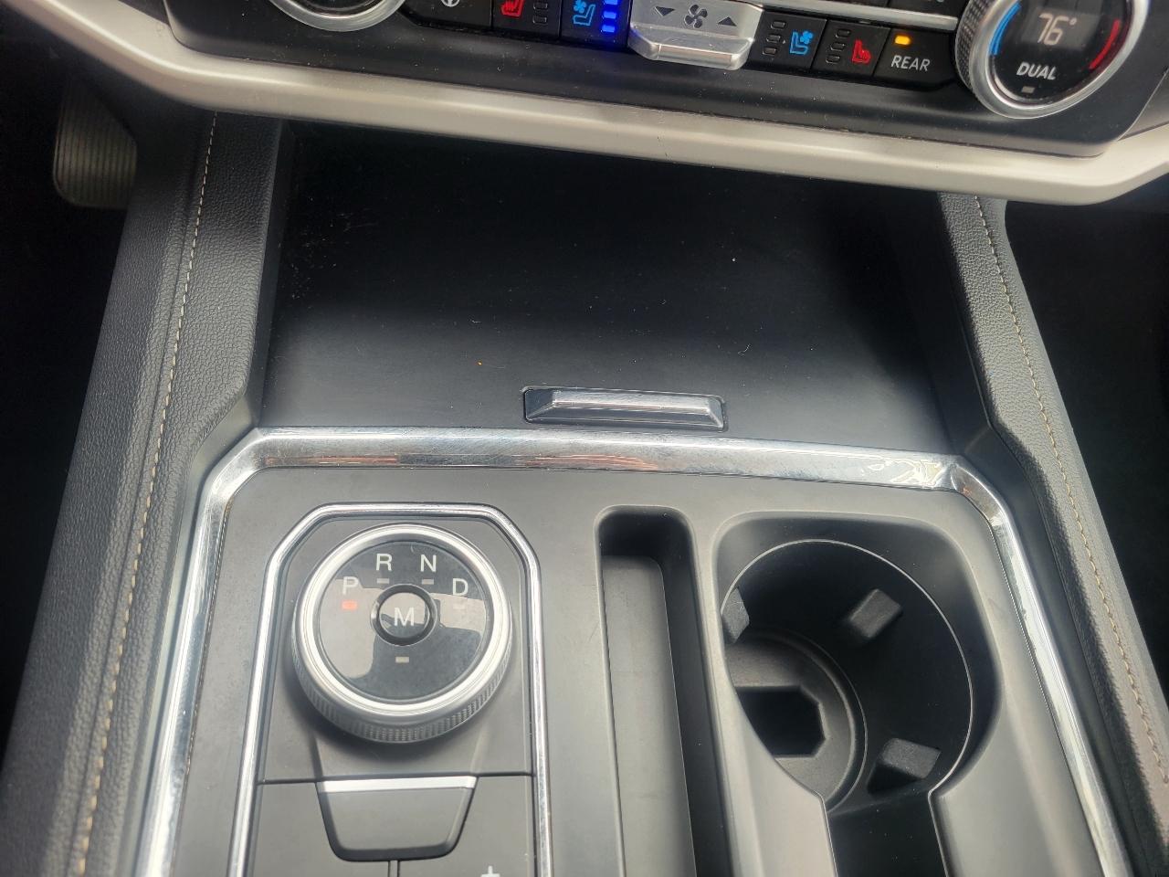 Ford Expedition Max XLT 4x4 2024