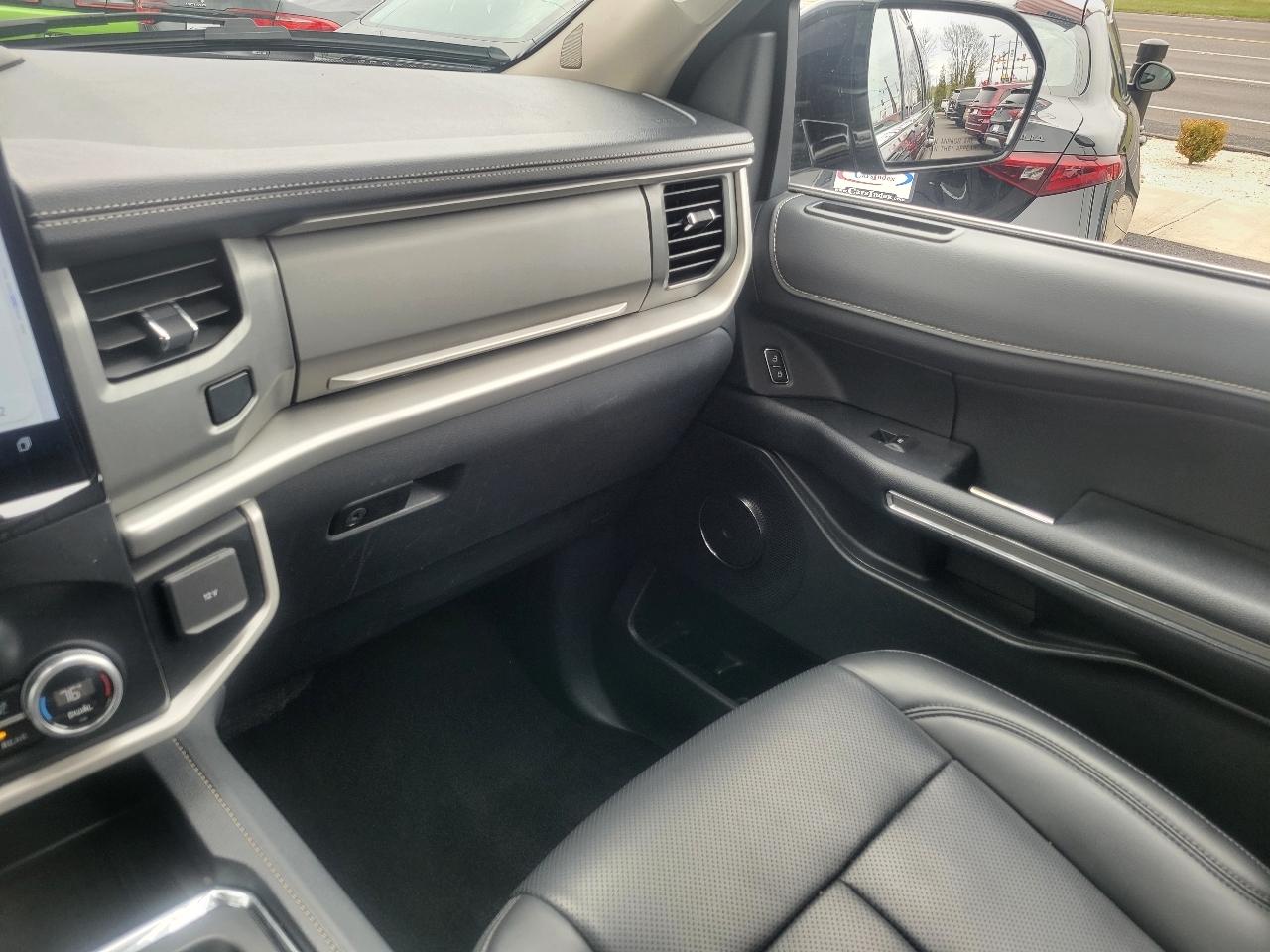 Ford Expedition Max XLT 4x4 2024